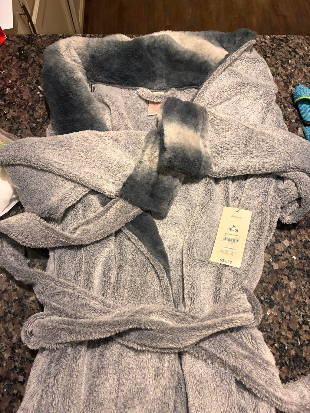 Secret Treasures Robe Size (8-10) M Youth