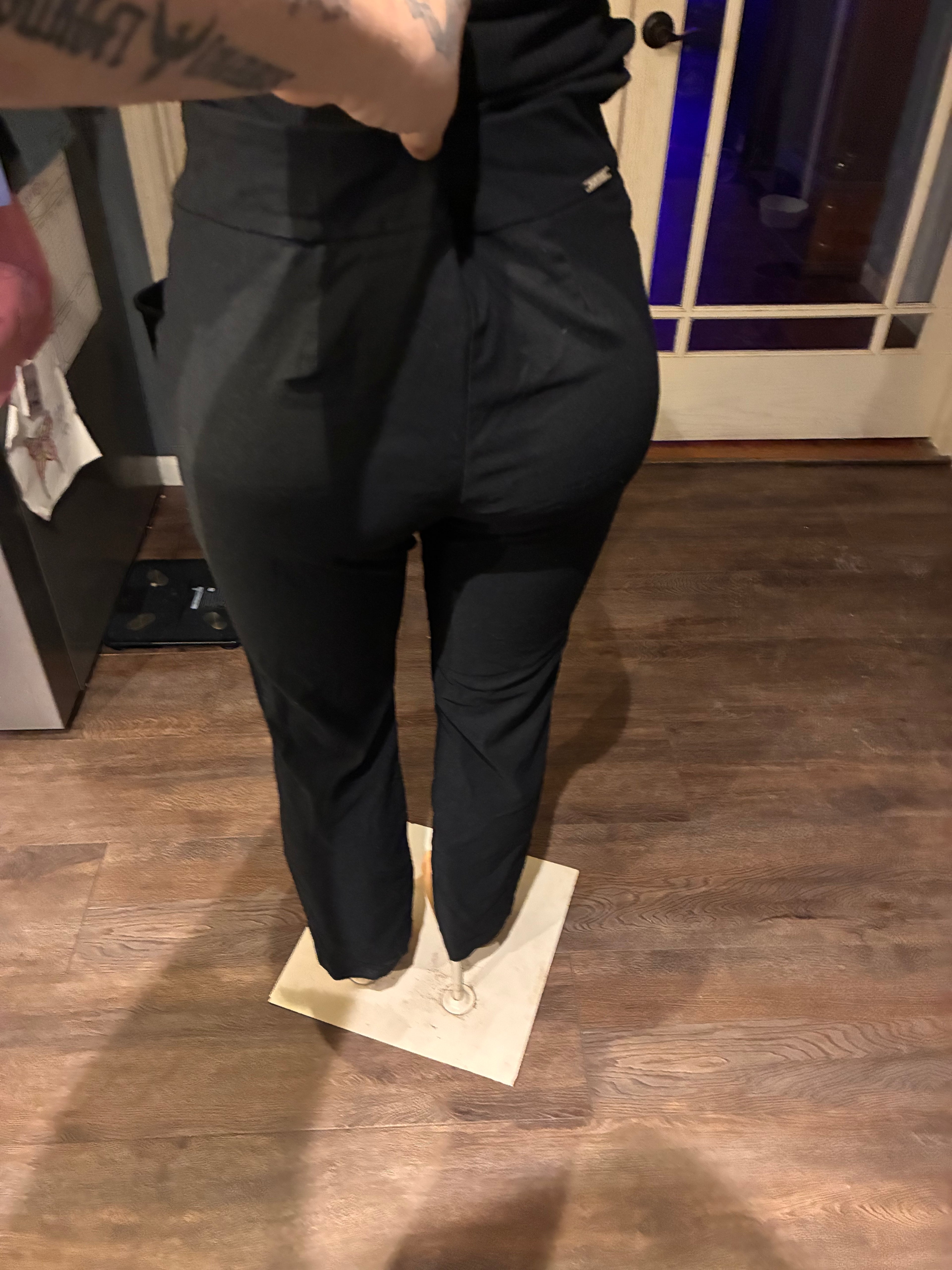 Rekucci Yoga Pant Size: L