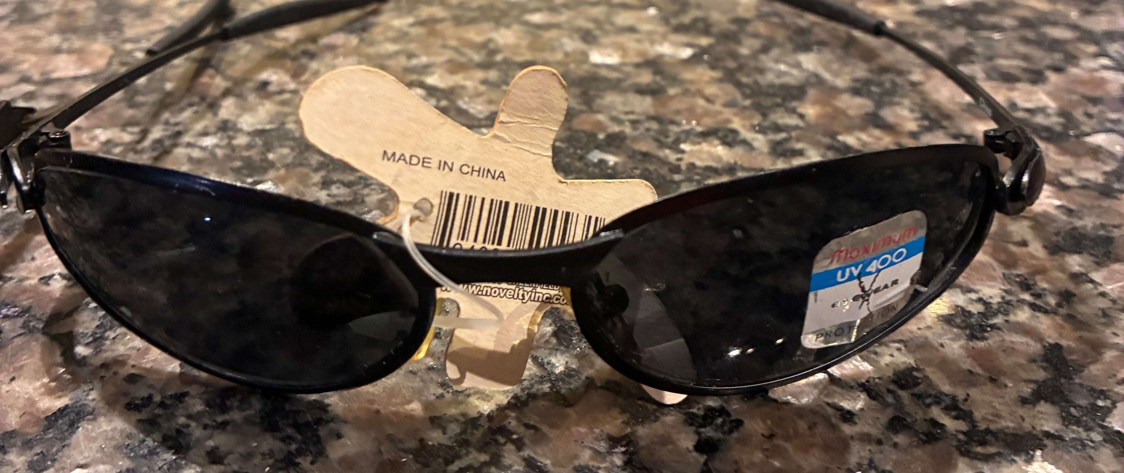 (2) Pair Sunglasses ONLY $5.00 #4