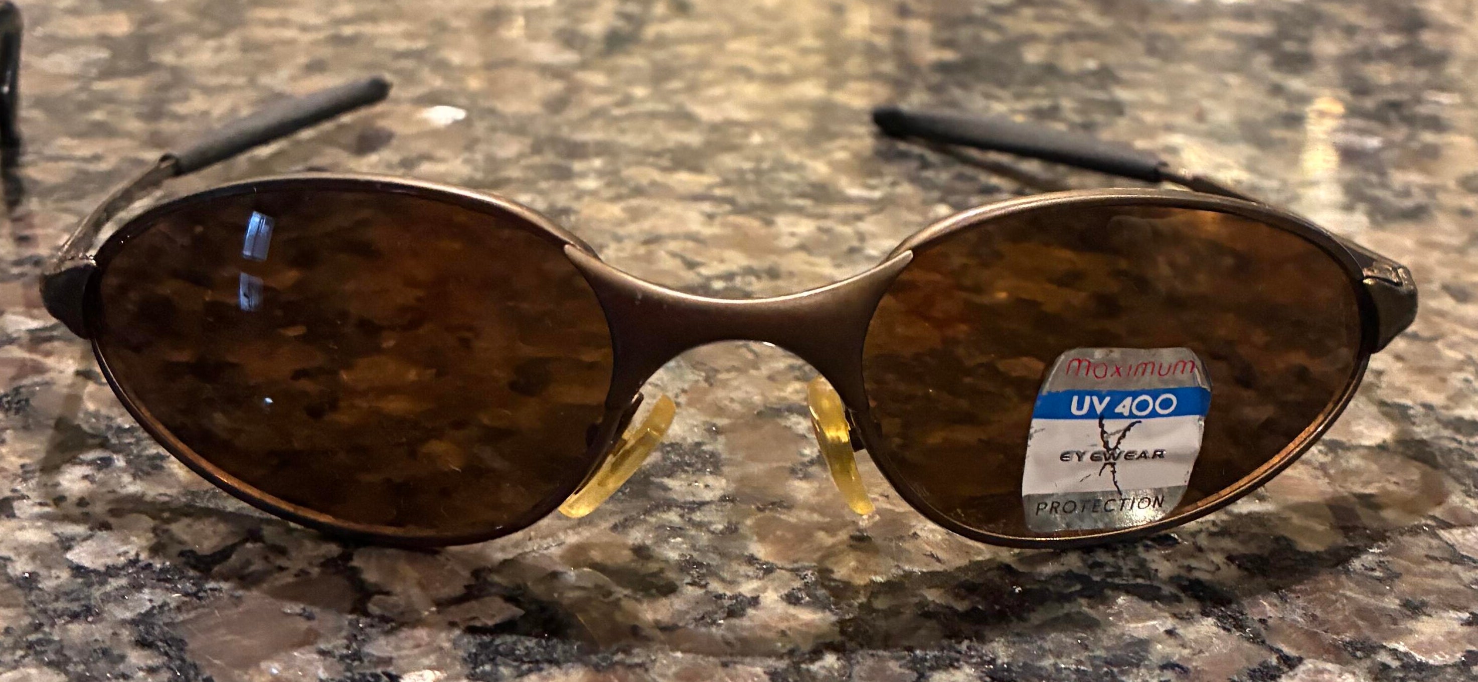 (2) Pair Sunglasses ONLY $5.00 #11