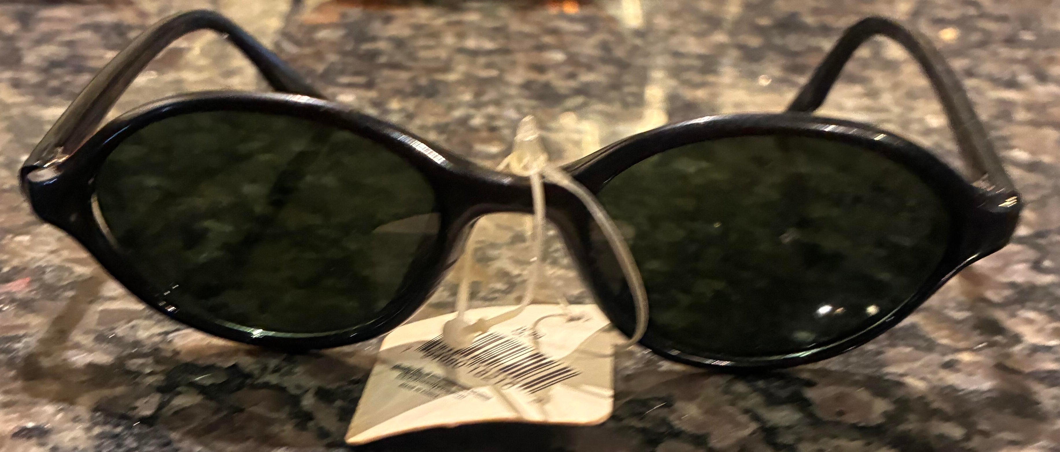 (2) Pair Sunglasses ONLY $5.00 #14