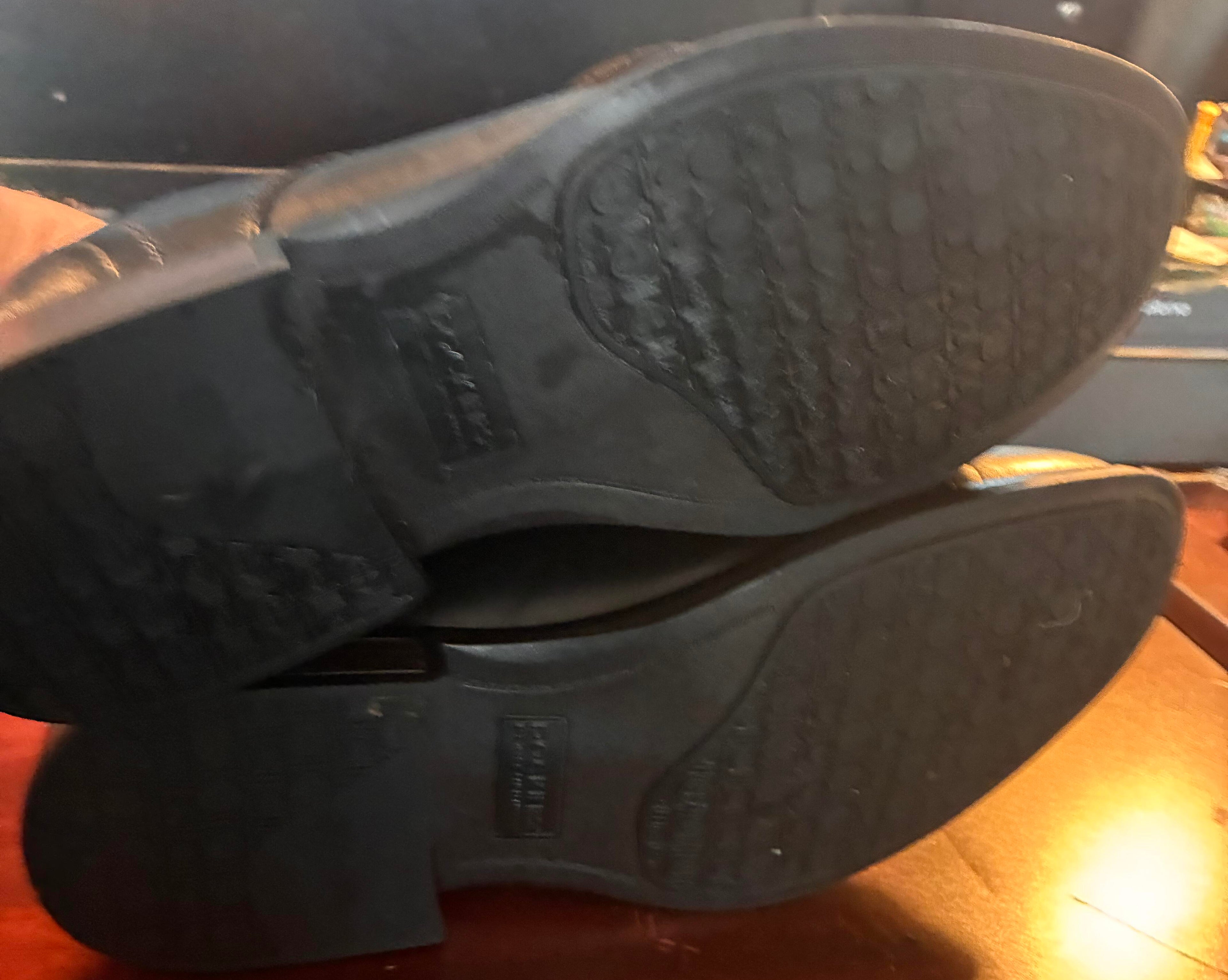 Dockers Dress Shoes Size Men 9 Wide - Pre-Owned