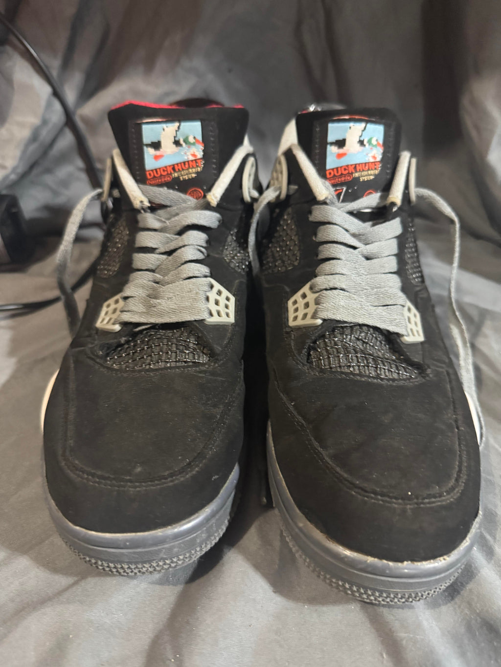 Pre-Owned Jordan 4 Retro Custom "Duck Hunt" Size 11M